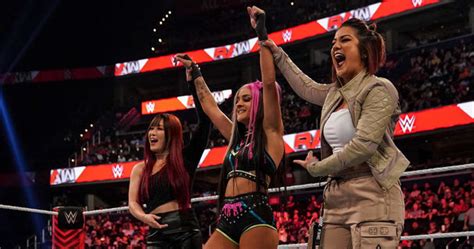 WWE Raw Results: Winners, Grades, Reaction and Highlights from Aug.